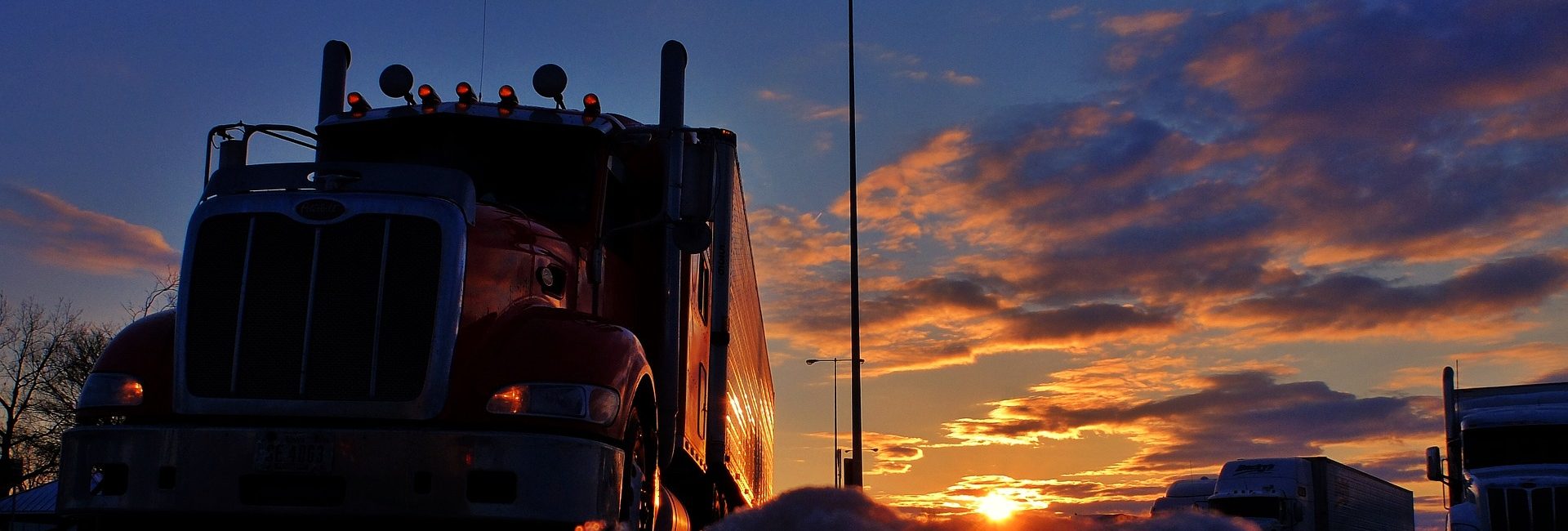 trucker-2946821_1920